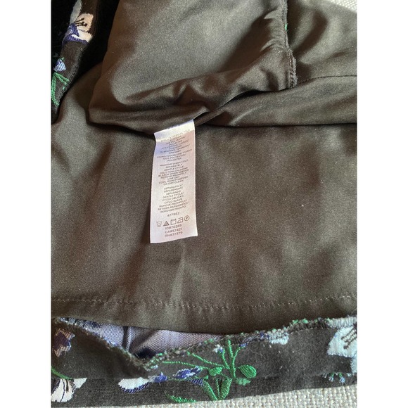 Ann Taylor Woman’s skirt size 12 black with green blue floral design lined FLAW - Picture 11 of 12